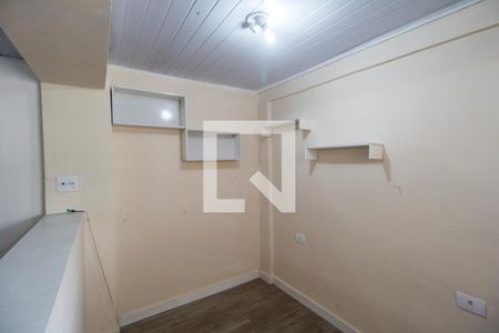 Escritório de casa para alugar com 2 quartos, 100m² em Conjunto Habitacional Presidente Castelo Branco, Carapicuíba