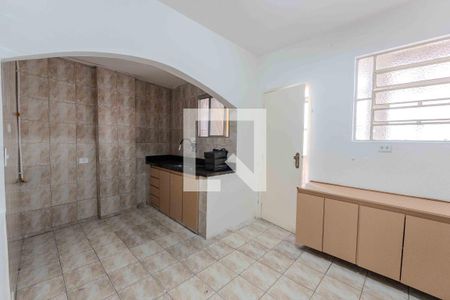 Cozinha de apartamento para alugar com 2 quartos, 82m² em Bela Vista, São Paulo