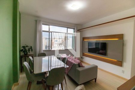 Sala de apartamento à venda com 4 quartos, 76m² em Icaraí, Niterói