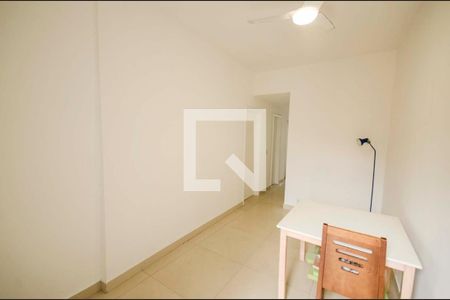 Sala de casa para alugar com 3 quartos, 100m² em Vila Isabel, Rio de Janeiro