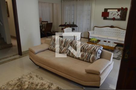 Sala de TV de casa de condomínio à venda com 5 quartos, 390m² em Anil, Rio de Janeiro