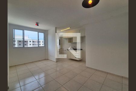 sala de apartamento para alugar com 2 quartos, 48m² em Barra Olímpica, Rio de Janeiro
