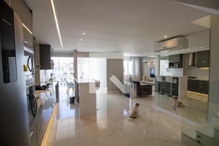 Sala de apartamento à venda com 2 quartos, 175m² em Recreio dos Bandeirantes, Rio de Janeiro