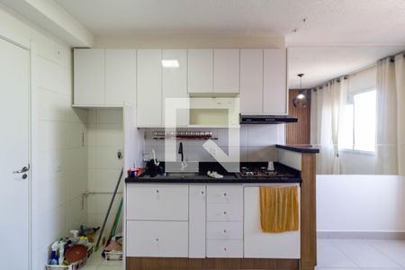 Sala/Cozinha de apartamento para alugar com 2 quartos, 32m² em Colônia (zona Leste), São Paulo