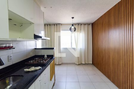 Sala/Cozinha de apartamento para alugar com 2 quartos, 32m² em Colônia (zona Leste), São Paulo