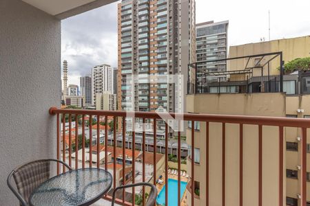 Varanda  de kitnet/studio à venda com 1 quarto, 26m² em Jardim das Acacias, São Paulo