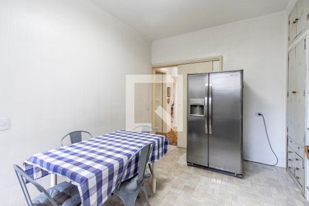 Cozinha de casa para alugar com 3 quartos, 300m² em Água Branca, São Paulo