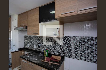 Cozinha de apartamento à venda com 2 quartos, 43m² em Canhema, Diadema