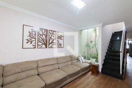 Sala de casa à venda com 3 quartos, 160m² em Cidade Antônio Estêvão de Carvalho, São Paulo