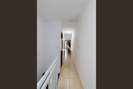 Corredor de casa à venda com 3 quartos, 160m² em Cidade Antônio Estêvão de Carvalho, São Paulo