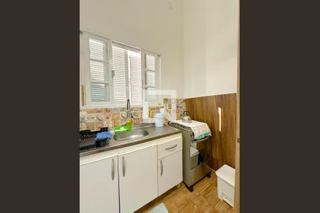 Cozinha de casa para alugar com 1 quarto, 50m² em Ponta das Canas, Florianópolis