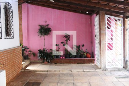 Garagem de casa à venda com 5 quartos, 520m² em Granja Carolina, Cotia