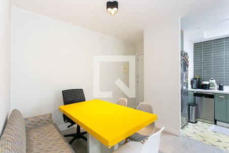 Sala de apartamento à venda com 3 quartos, 84m² em Parque São Jorge, São Paulo