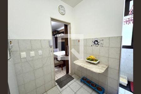 Cozinha de apartamento à venda com 2 quartos, 56m² em Jardim Samambaia, Jundiaí