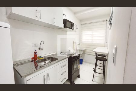 Cozinha e Área de Serviço de apartamento à venda com 1 quarto, 24m² em Jardim São Paulo, São Paulo