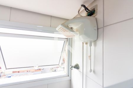Banheiro Social de apartamento à venda com 2 quartos, 51m² em São Pedro, Osasco