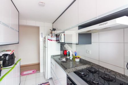 Cozinha de apartamento à venda com 2 quartos, 51m² em São Pedro, Osasco