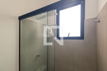 Banheiro de kitnet/studio para alugar com 1 quarto, 32m² em Campos Elíseos, São Paulo