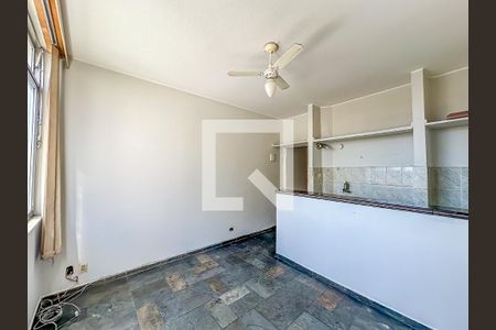 Sala/Cozinha de apartamento à venda com 1 quarto, 37m² em Centro, Rio de Janeiro