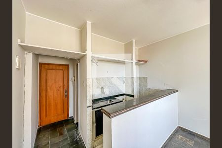 Sala/Cozinha de apartamento à venda com 1 quarto, 37m² em Centro, Rio de Janeiro