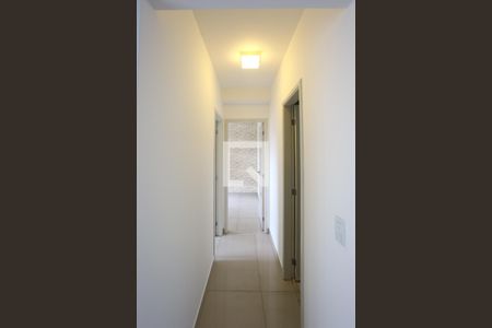 Corredor de apartamento à venda com 2 quartos, 59m² em Vila Morumbi, São Paulo