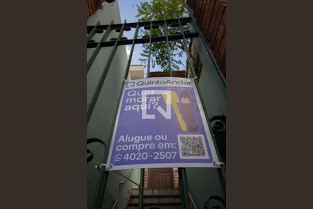 Fachada - placa instalada de casa para alugar com 5 quartos, 800m² em Jardim São Ricardo, São Paulo