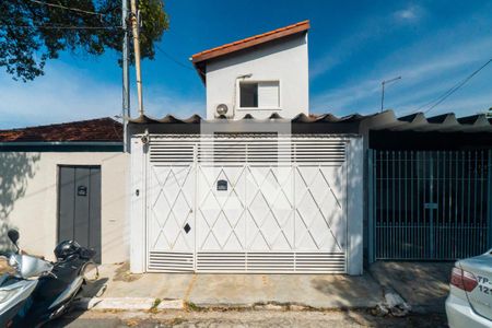 Fachada de casa à venda com 2 quartos, 100m² em Planalto Paulista, São Paulo
