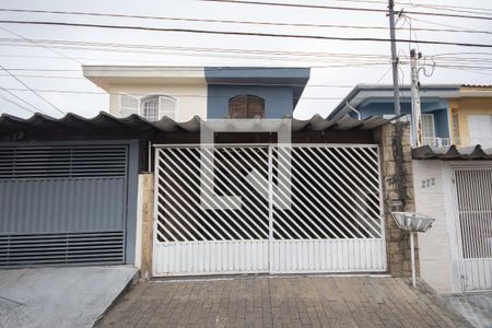 Fachada de casa à venda com 3 quartos, 130m² em Vila Ede, São Paulo
