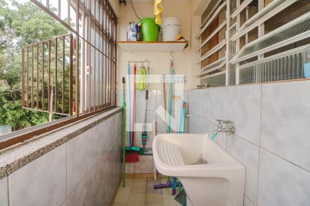 Cozinha e Área de Serviço de apartamento à venda com 2 quartos, 150m² em Rubem Berta, Porto Alegre