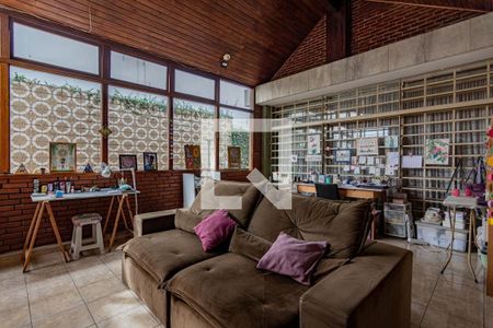 Casa à venda com 3 quartos, 380m² em Planalto Paulista, São Paulo