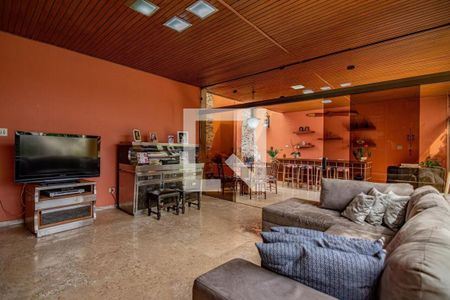 Casa à venda com 3 quartos, 380m² em Planalto Paulista, São Paulo