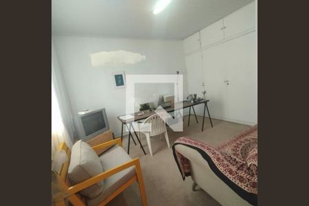 Casa à venda com 3 quartos, 200m² em Vila Cordeiro, São Paulo