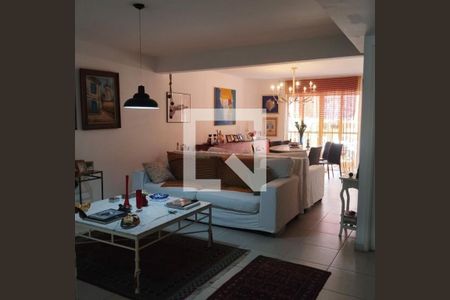 Casa à venda com 3 quartos, 200m² em Vila Cordeiro, São Paulo