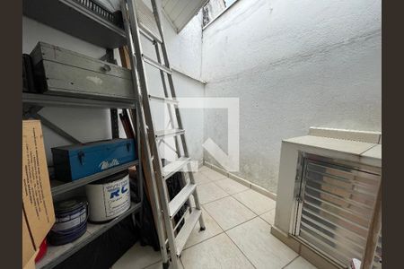 Despensa de casa à venda com 3 quartos, 200m² em Instituto de Previdencia, São Paulo