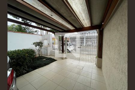 Garagem de casa à venda com 3 quartos, 200m² em Instituto de Previdencia, São Paulo