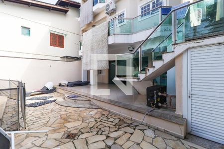 Área comum - Quintal de casa para alugar com 4 quartos, 520m² em Vila Albertina, São Paulo