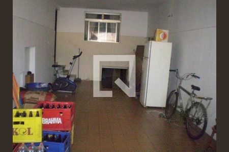 Casa à venda com 2 quartos, 450m² em Vila Sao Paulo, São Paulo