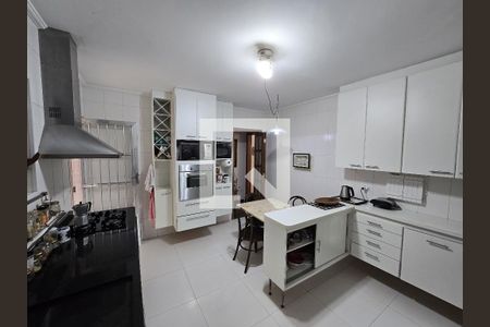 Cozinha de casa à venda com 3 quartos, 220m² em Jardim Umuarama, São Paulo