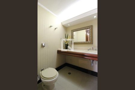 Lavabo de apartamento à venda com 4 quartos, 215m² em Indianópolis, São Paulo