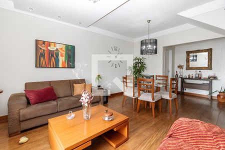 Sala de casa à venda com 3 quartos, 140m² em Jardim Aeroporto, São Paulo