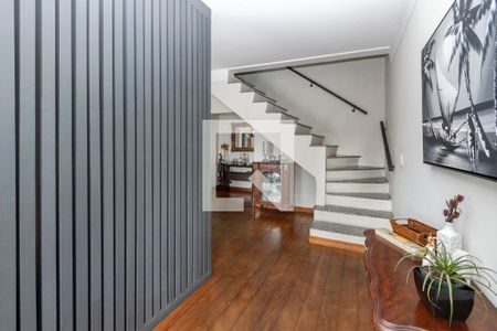 Sala de casa à venda com 3 quartos, 140m² em Jardim Aeroporto, São Paulo