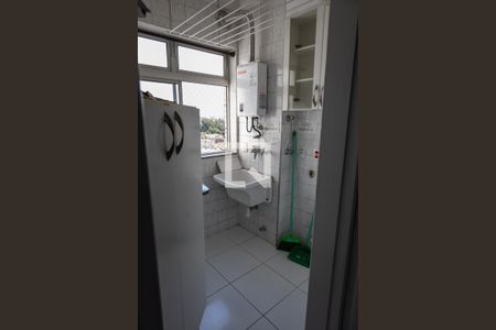 Cozinha de apartamento à venda com 3 quartos, 72m² em Vila Isa, São Paulo