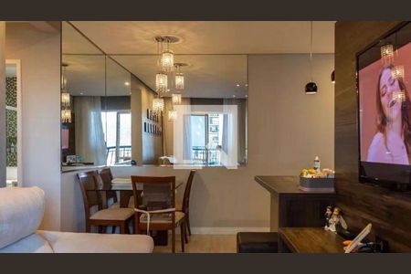 Apartamento à venda com 2 quartos, 76m² em Jardim Tupanci, Barueri