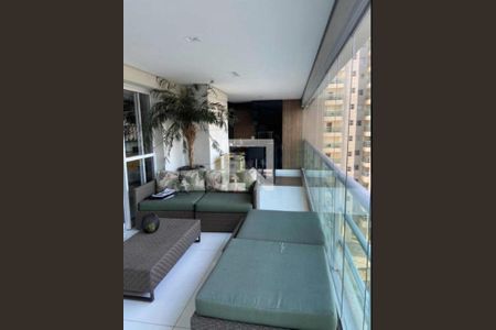 Apartamento à venda com 3 quartos, 202m² em Alphaville Empresarial, Santana de Parnaíba