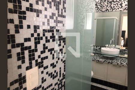 Casa à venda com 4 quartos, 950m² em Alphaville Residencial Um, Barueri