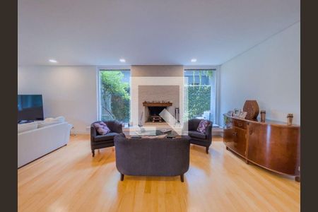 Casa à venda com 4 quartos, 364m² em Residencial Onze (Alphaville), Santana de Parnaíba