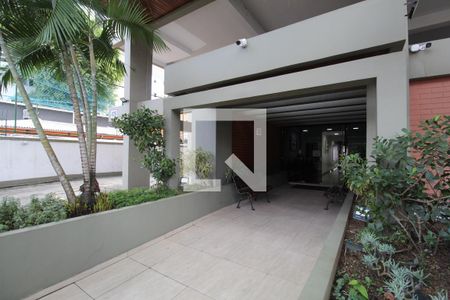 Entrada de apartamento à venda com 4 quartos, 280m² em Taquara, Rio de Janeiro