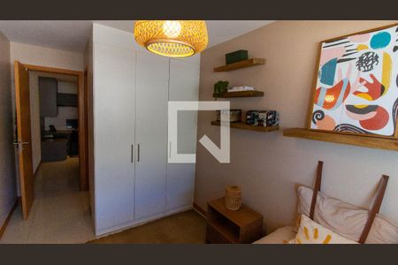 Quarto 2 de apartamento à venda com 2 quartos, 98m² em Piratininga, Niterói