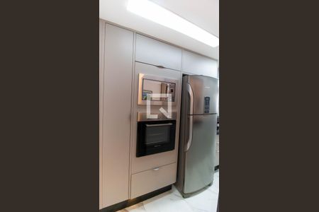 Cozinha de apartamento à venda com 2 quartos, 98m² em Piratininga, Niterói