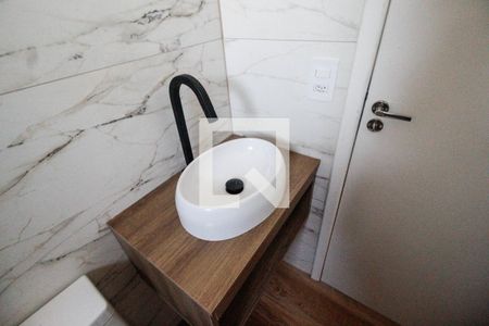 Banheiro de apartamento para alugar com 2 quartos, 42m² em Vila Nova Cachoeirinha, São Paulo